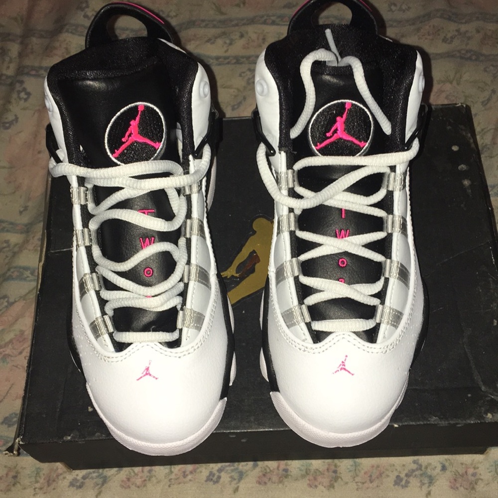 Jordons Grey black and pink kids size 13